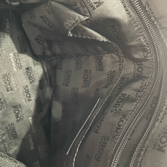 Michael Kors Purse - Picture 6 of 6